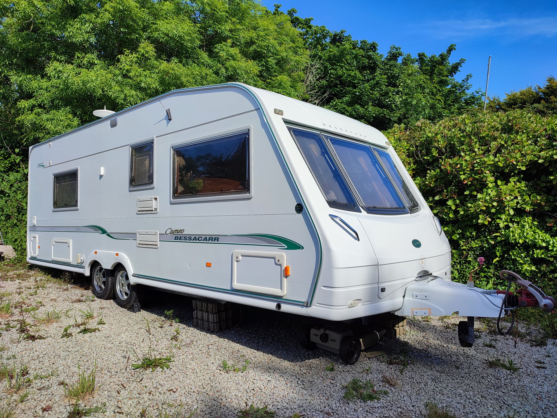 Bessacarr Cameo 625GL Luxury 4 Berth 2004 Caravan for Sale Cornwall UK