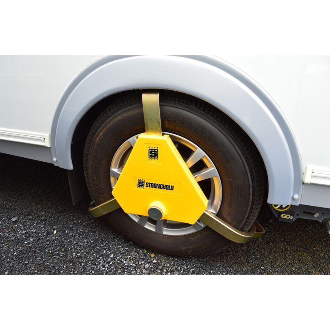 Caravan Motorhome Wheel Clamp to fit Tyre Width 230mm Apex Stronghold for sale at ThomasTouring.co.uk